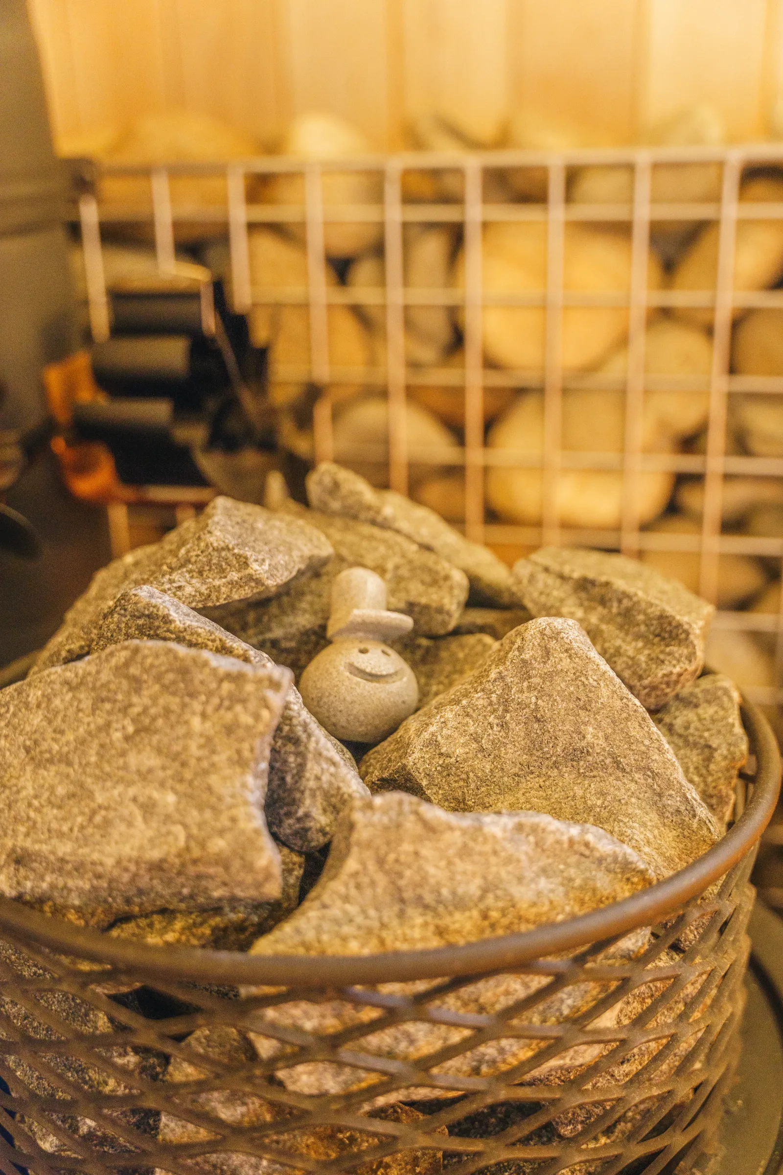 KOBU SAUNAのサウナストーン